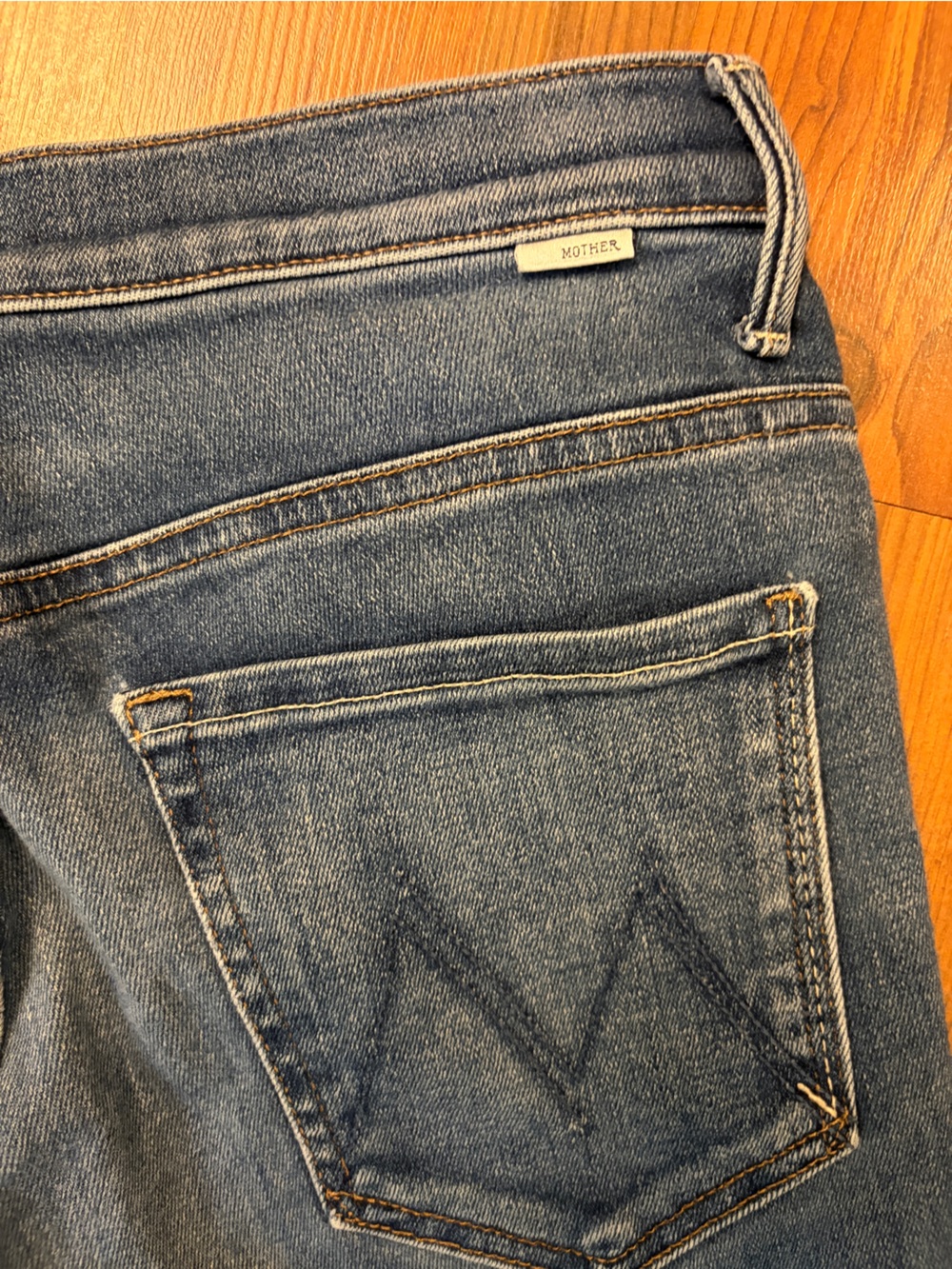 MOTHER Insider Crop Step Fray Jeans Sweet and Sassy Wash 30 - Picture 7 of 15